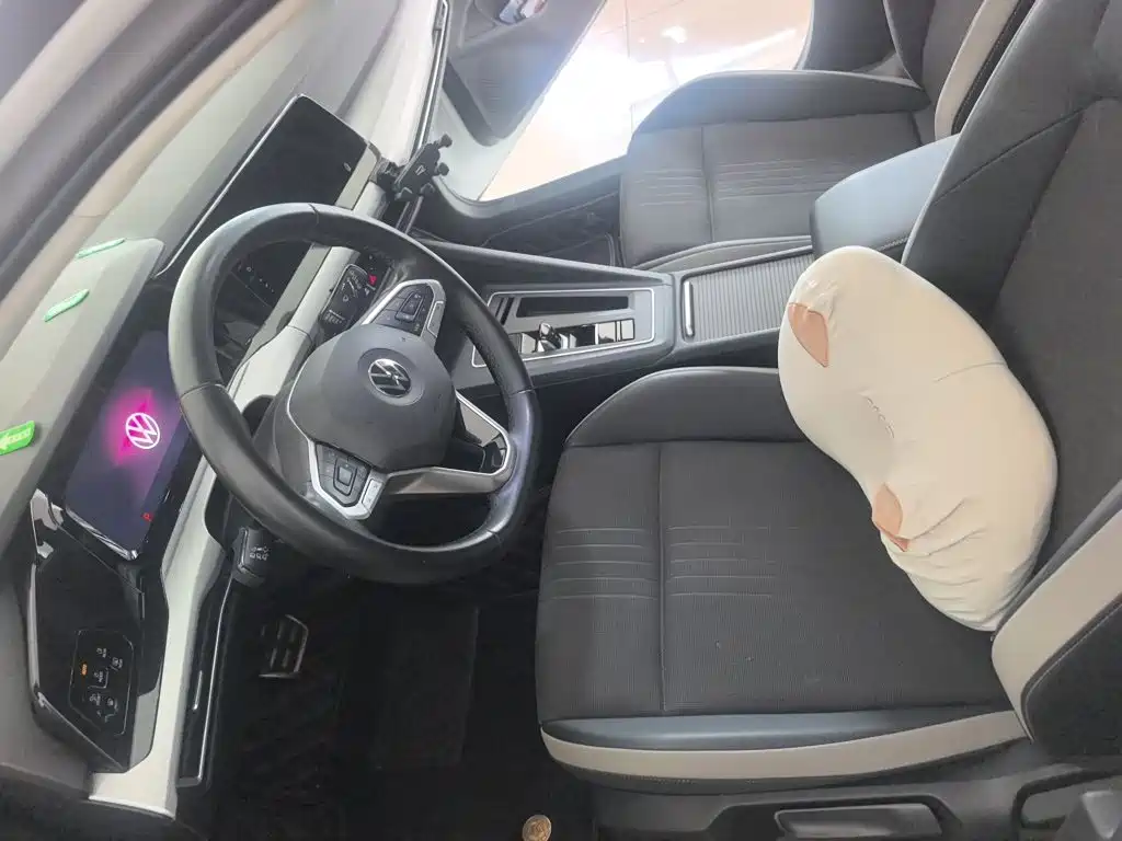 Volkswagen Golf — миниатюра 11