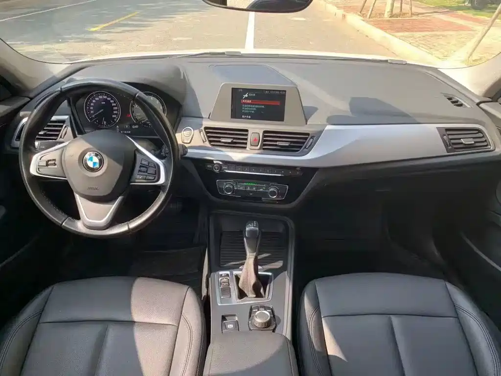 BMW 1 Series — миниатюра 8
