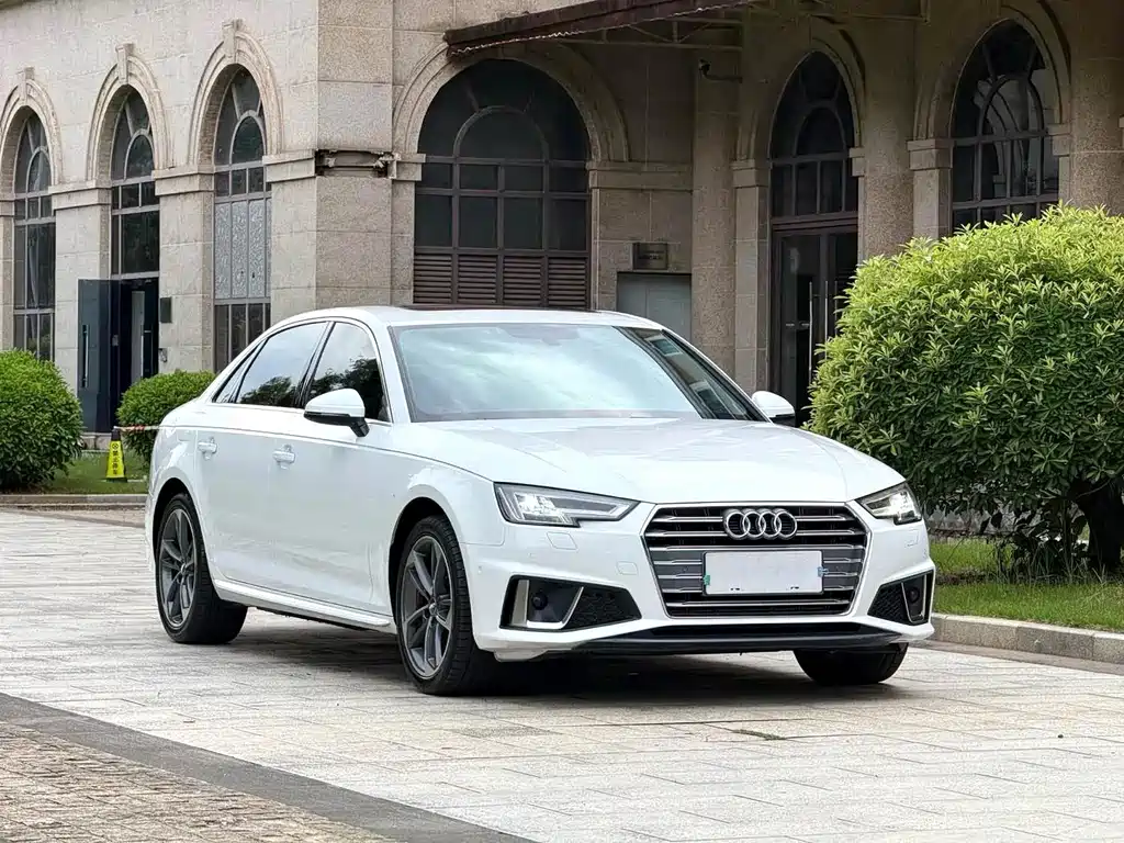 Audi A4L — миниатюра 3