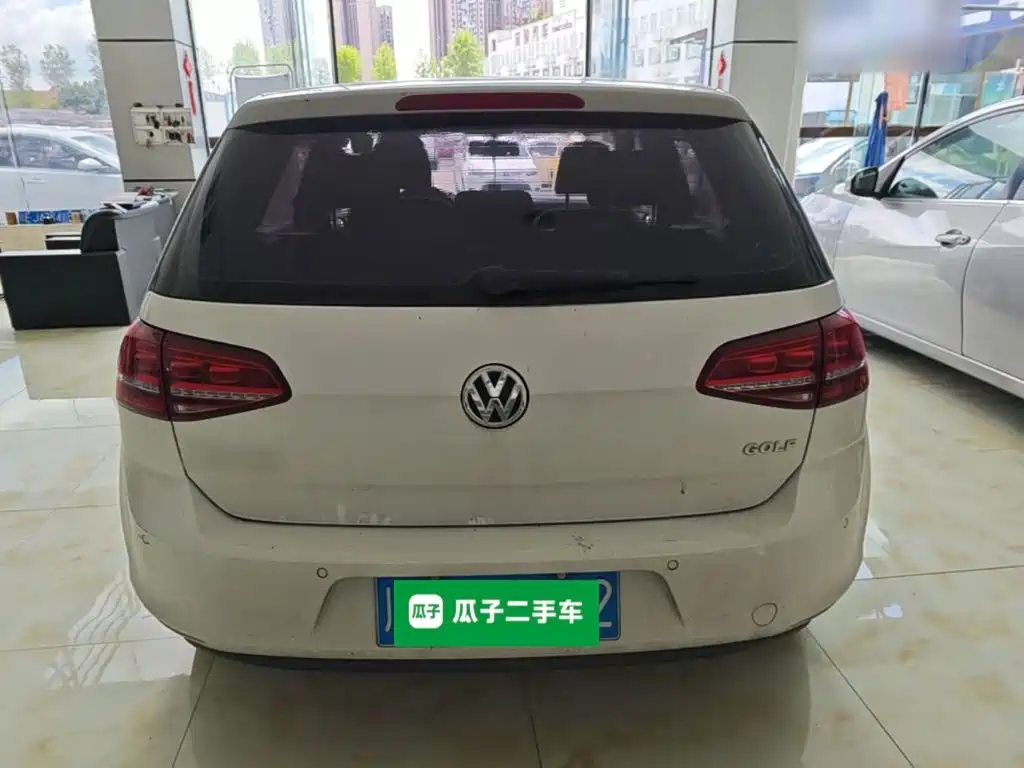 Volkswagen Golf — миниатюра 6