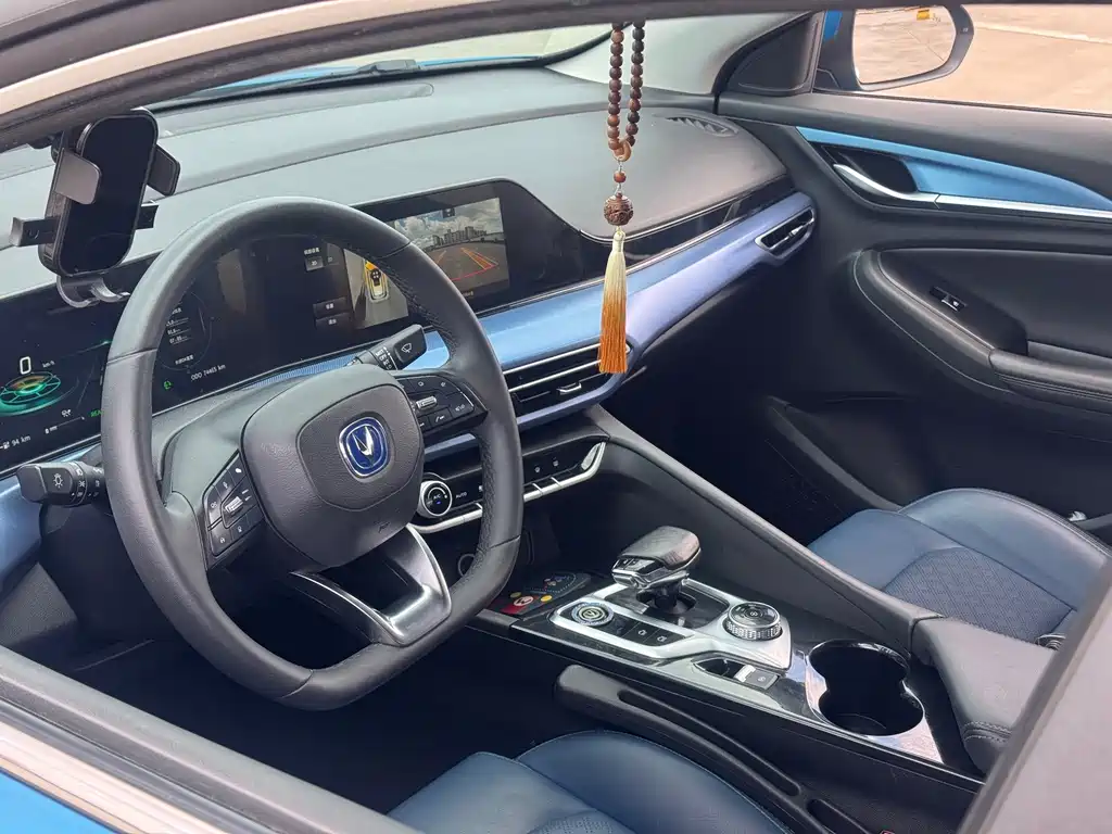 Changan Eado New Energy — миниатюра 15