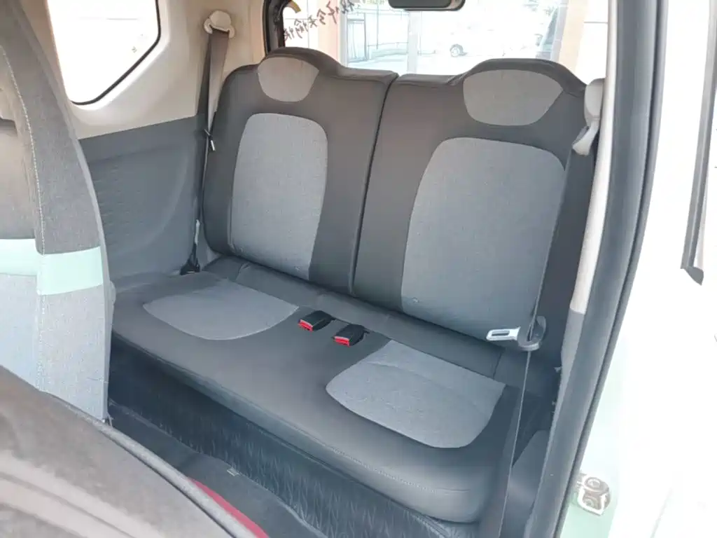 Wuling MINIEV — миниатюра 17