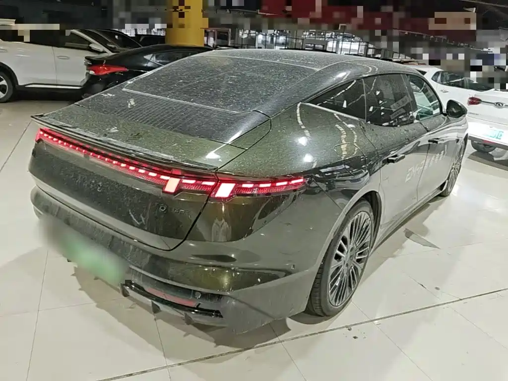 Lynk & Co 10 — миниатюра 7