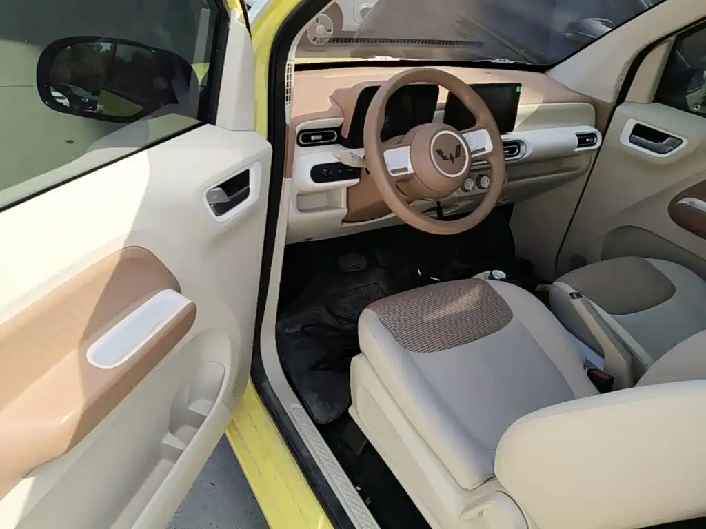 Wuling MINIEV — миниатюра 16
