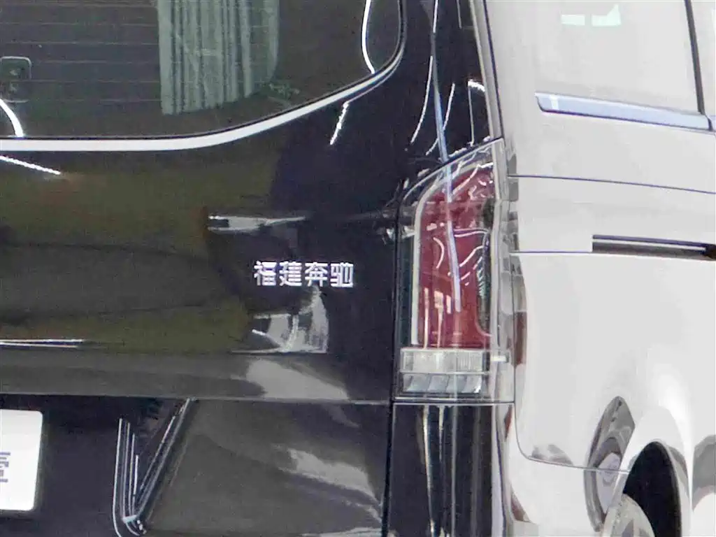 Mercedes-Benz Vito — миниатюра 6