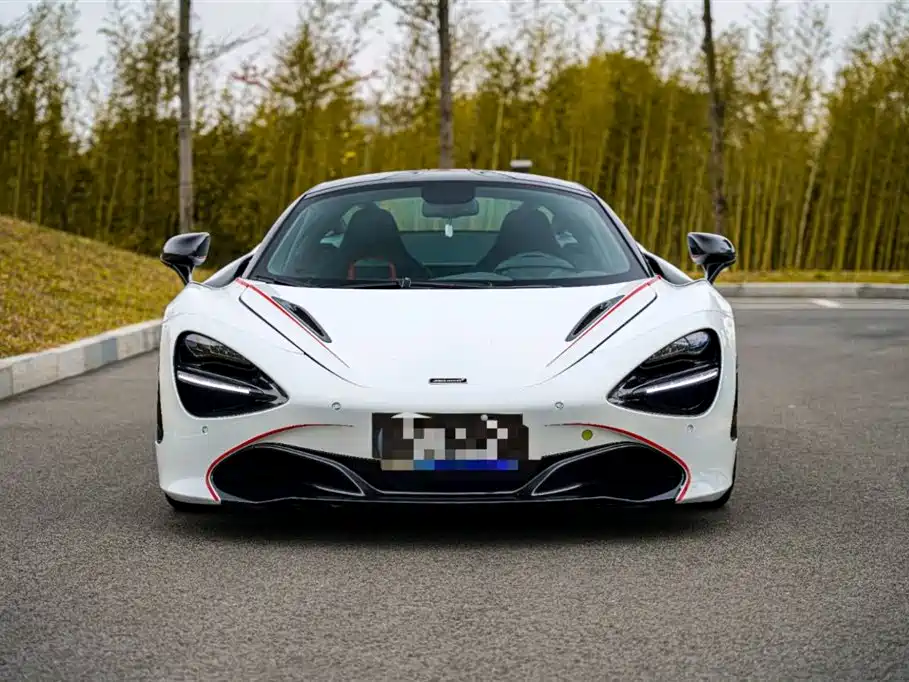 MCLAREN 720S