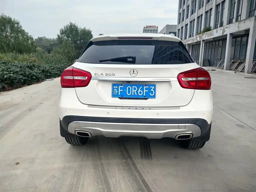 Mercedes-Benz GLA — миниатюра 6
