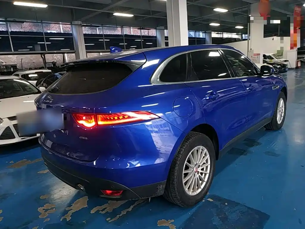 Jaguar F-PACE — миниатюра 7