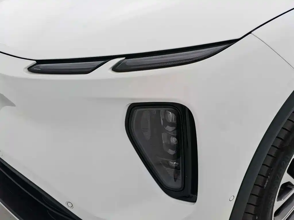 NIO EC6 — миниатюра 11