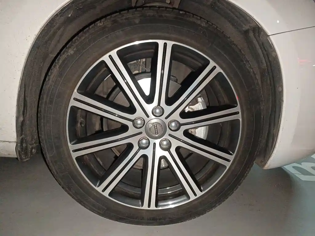 Volvo S60 — миниатюра 8