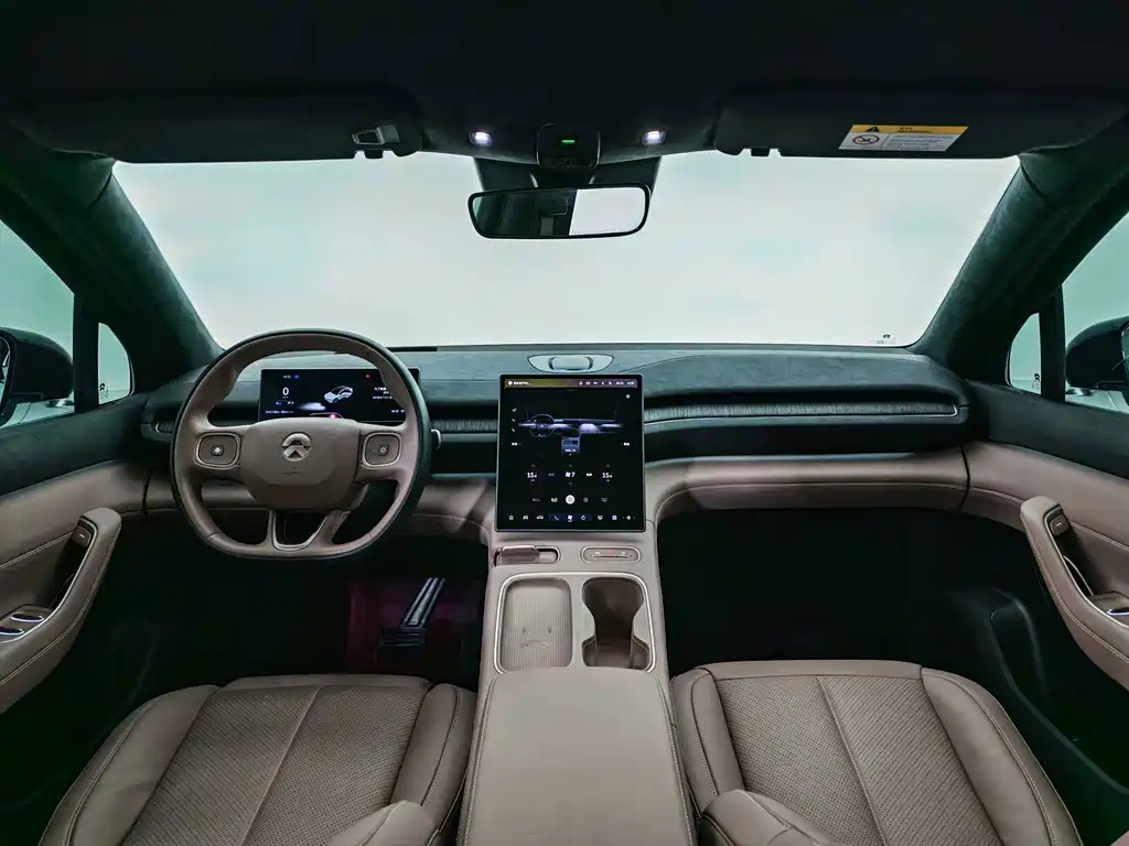 NIO EC6 — миниатюра 19