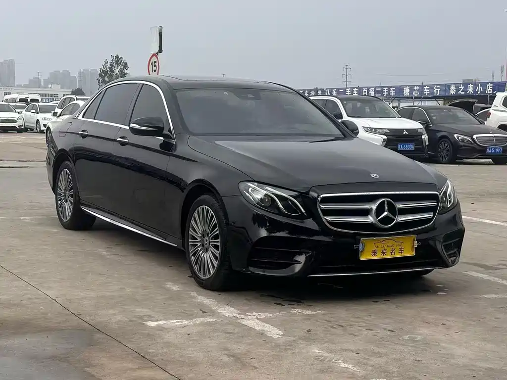 Mercedes-Benz E-Class — миниатюра 3