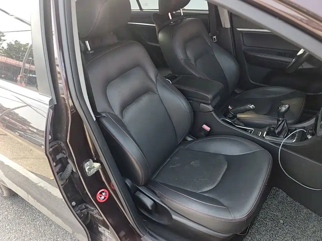 Geely Emgrand — миниатюра 25