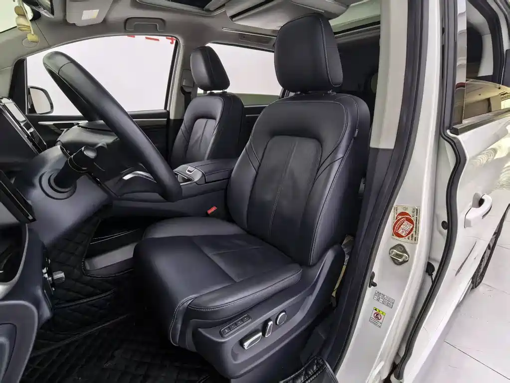 GAC Motor Trumpchi M8 — миниатюра 9