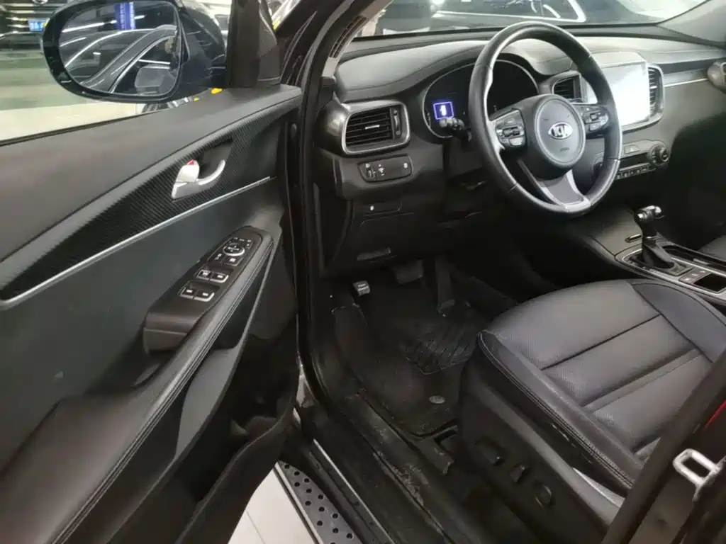 Kia Sorento — миниатюра 16
