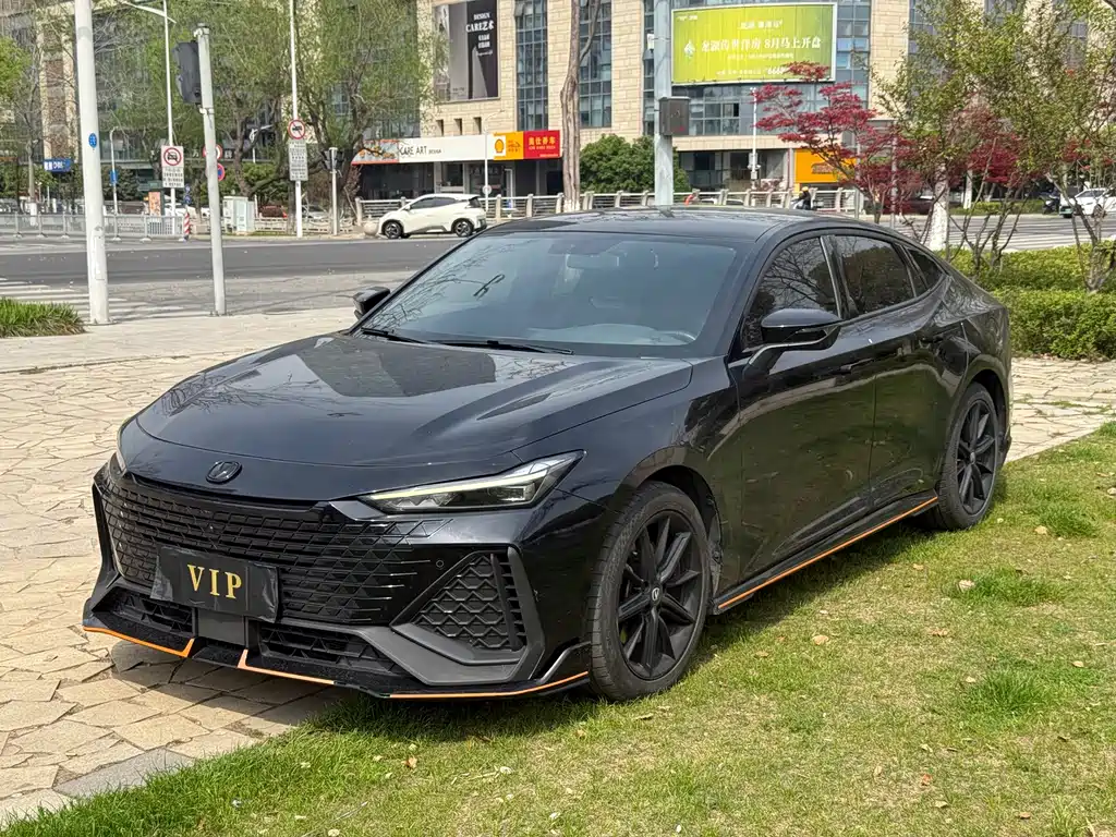 Changan UNI-V 2023