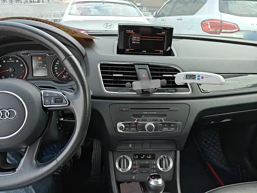Audi Q3 — миниатюра 10