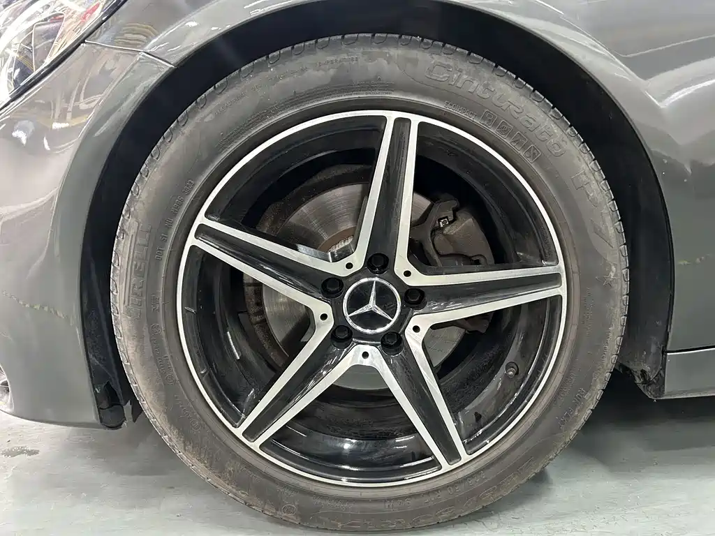 Mercedes-Benz C-Class — миниатюра 5
