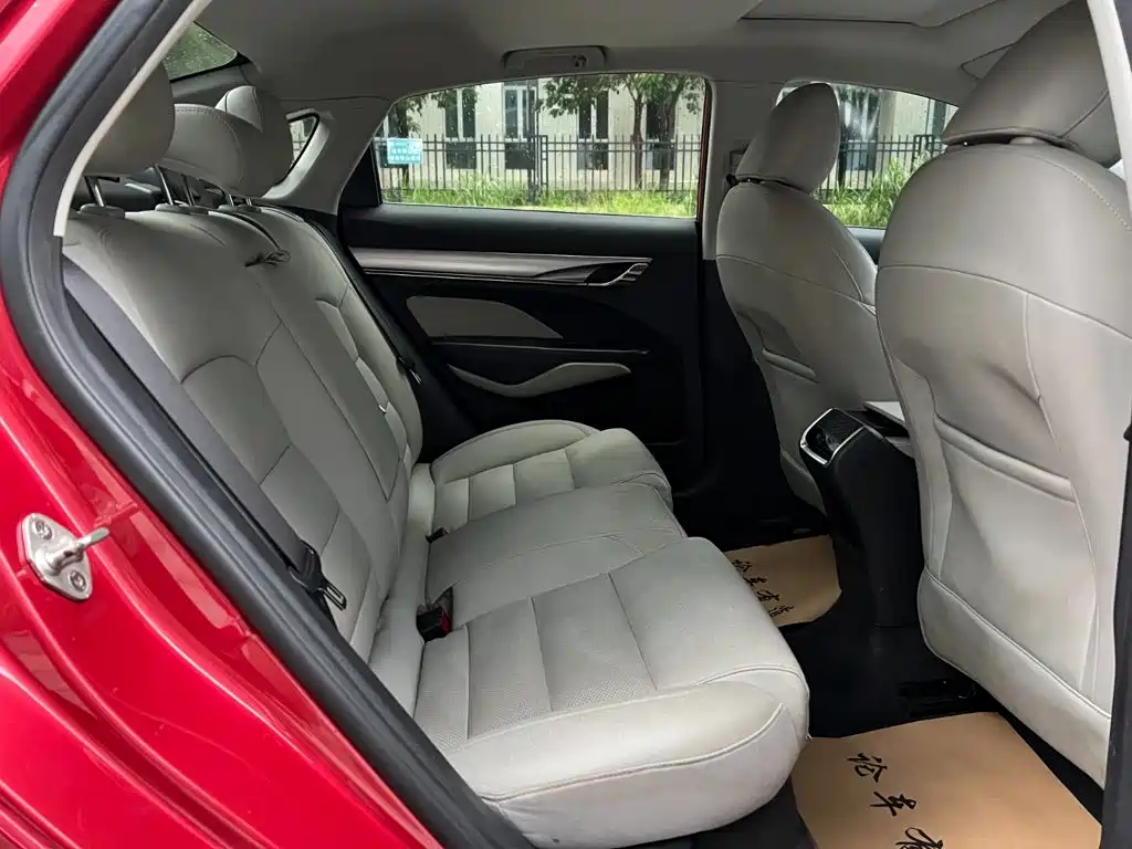Geely Binrui — миниатюра 18