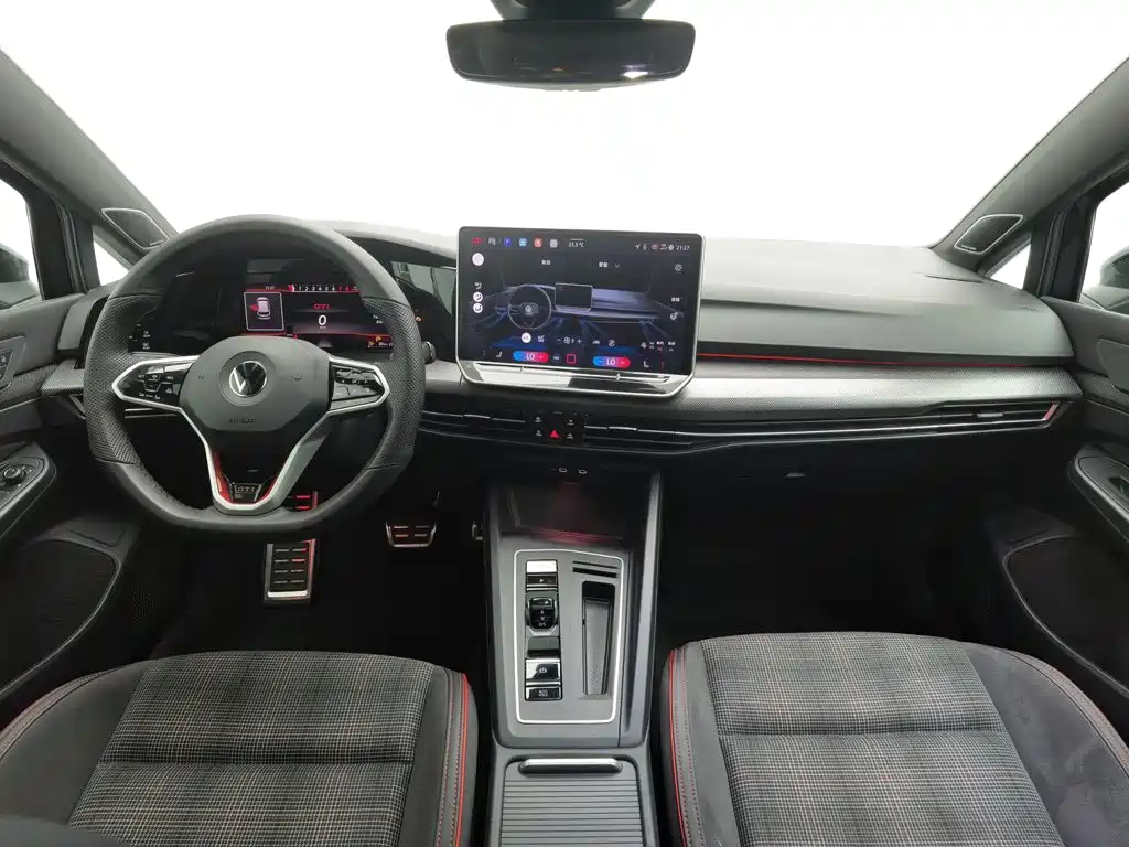 Volkswagen Golf GTI — миниатюра 5