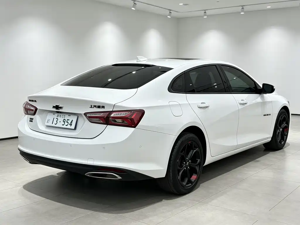 Chevrolet Malibu XL — миниатюра 6