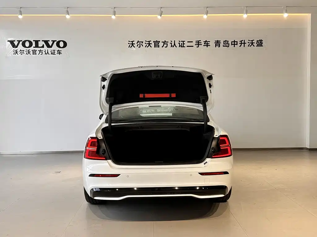 Volvo S60 — миниатюра 6