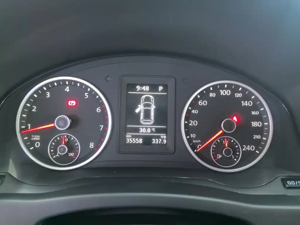 Volkswagen Tiguan — миниатюра 12