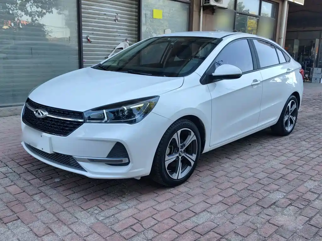 Chery Arrizo 5