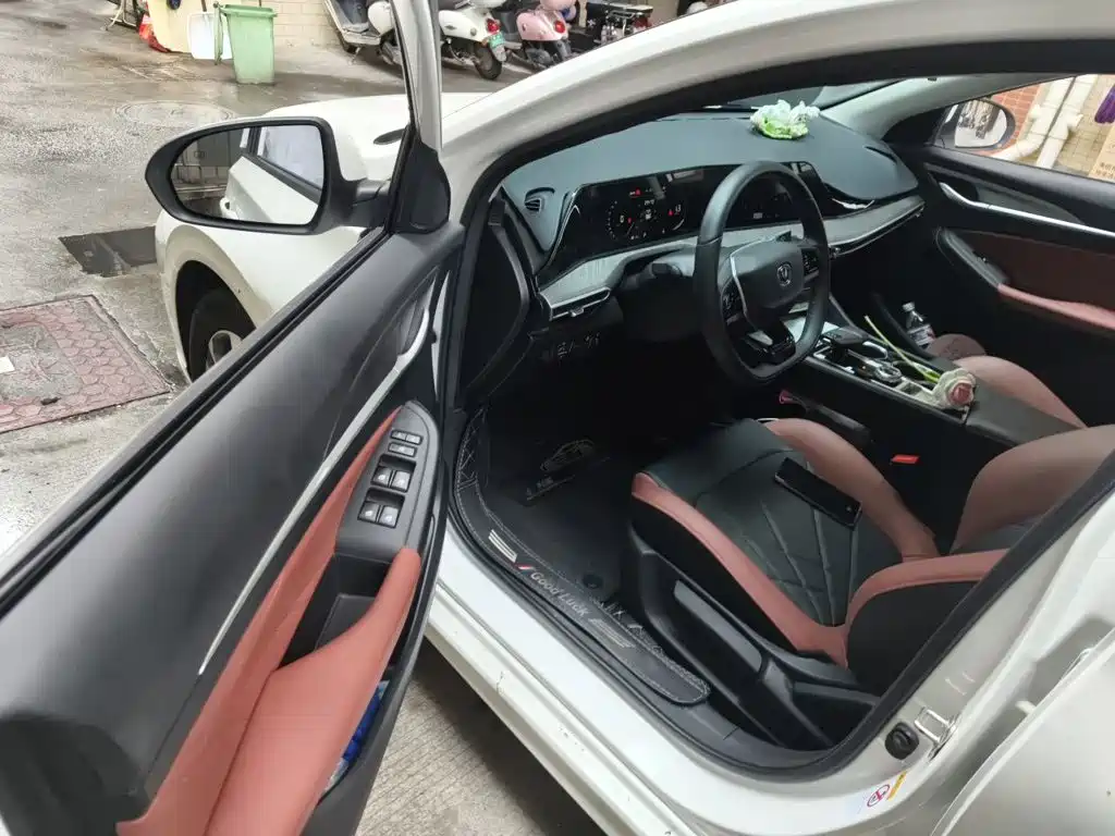 Changan Eado — миниатюра 14