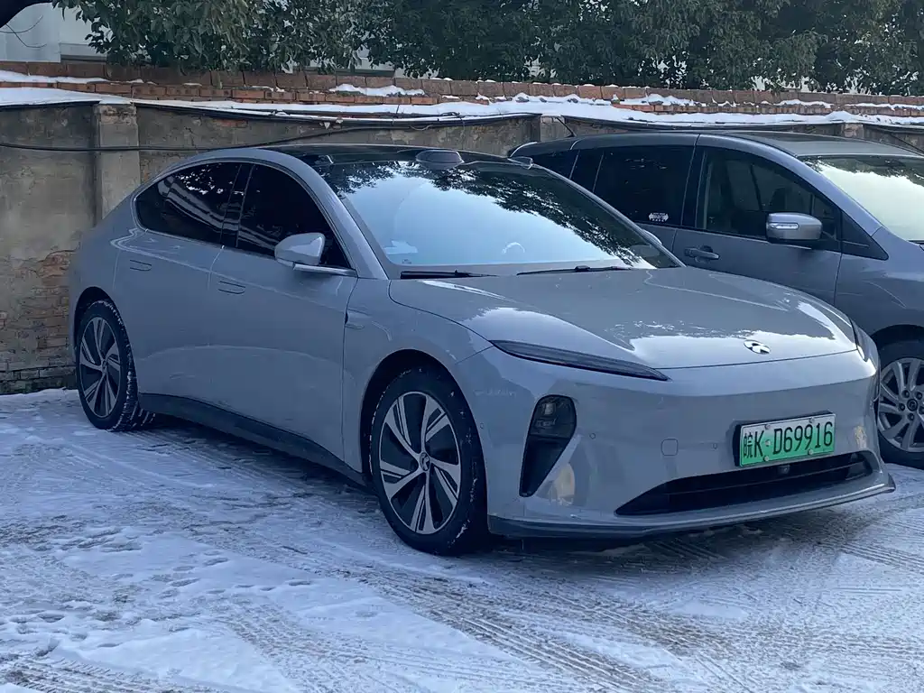 NIO NIO ET5