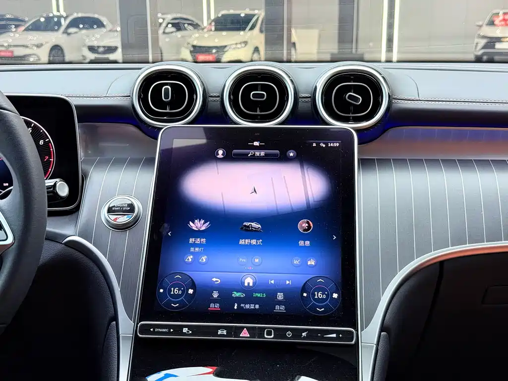 Mercedes-Benz GLC — миниатюра 11