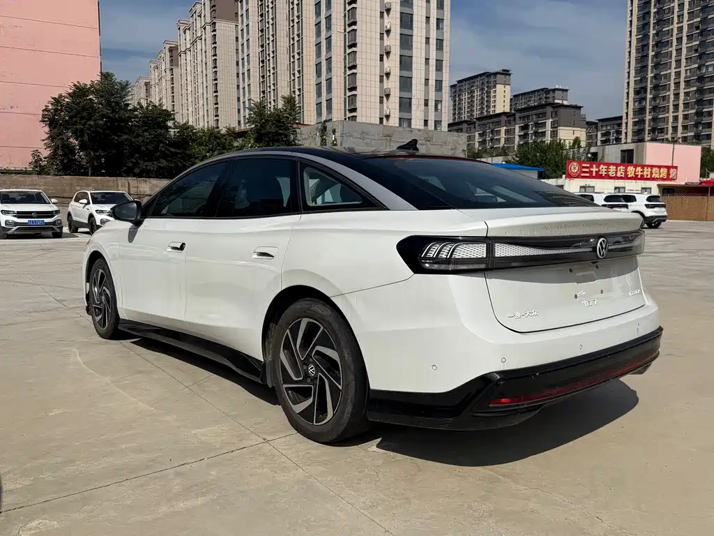 Volkswagen ID.7 VIZZION — миниатюра 14