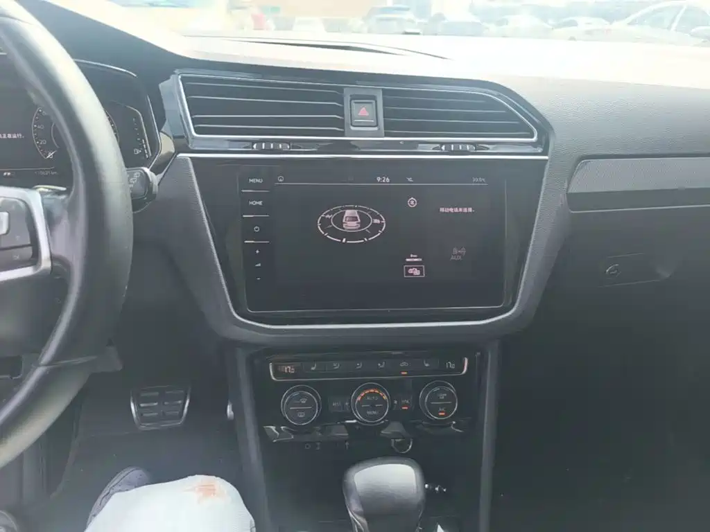 Volkswagen Tiguan L — миниатюра 13