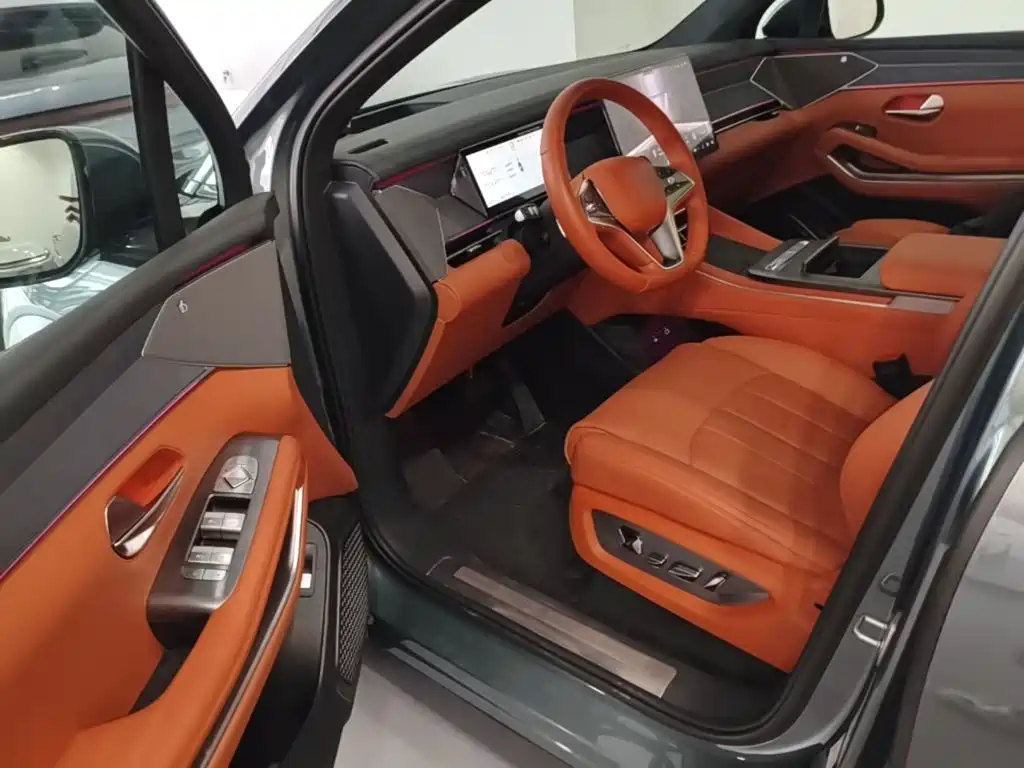 BYD Tang L — миниатюра 16
