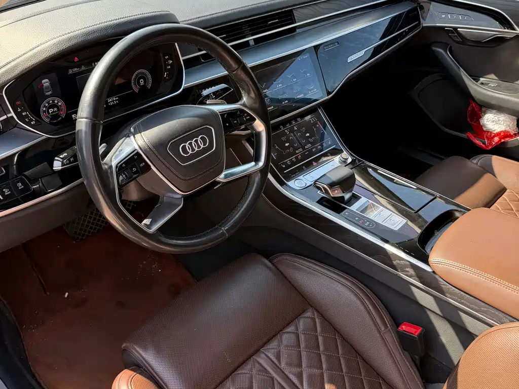 Audi A8 — миниатюра 7