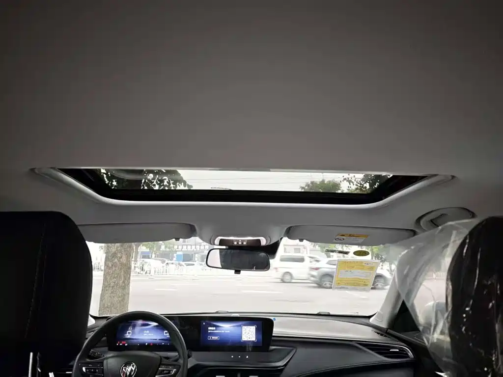 Buick Verano — миниатюра 18