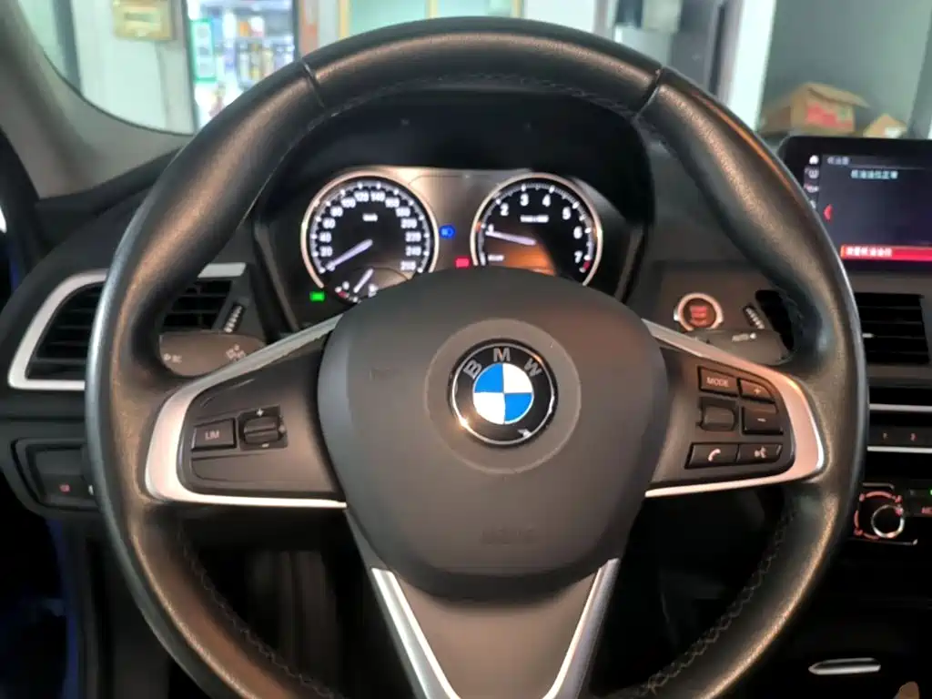 BMW 1 Series — миниатюра 11