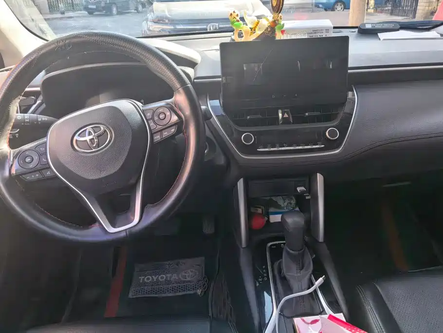Toyota Frontlander — миниатюра 12