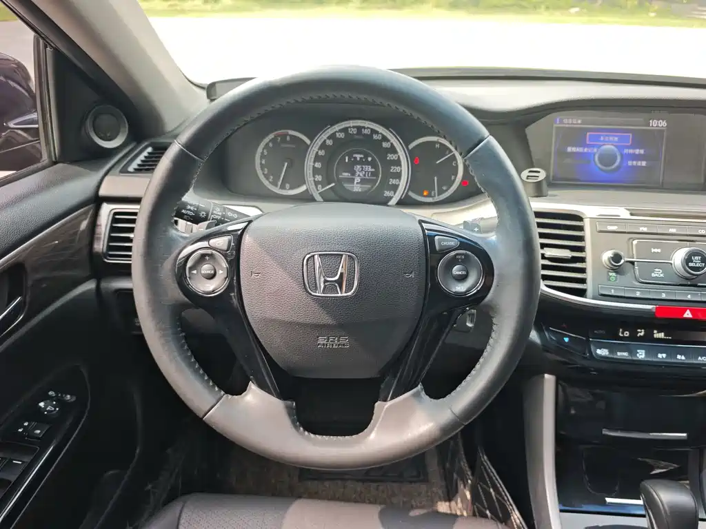Honda Accord — миниатюра 16