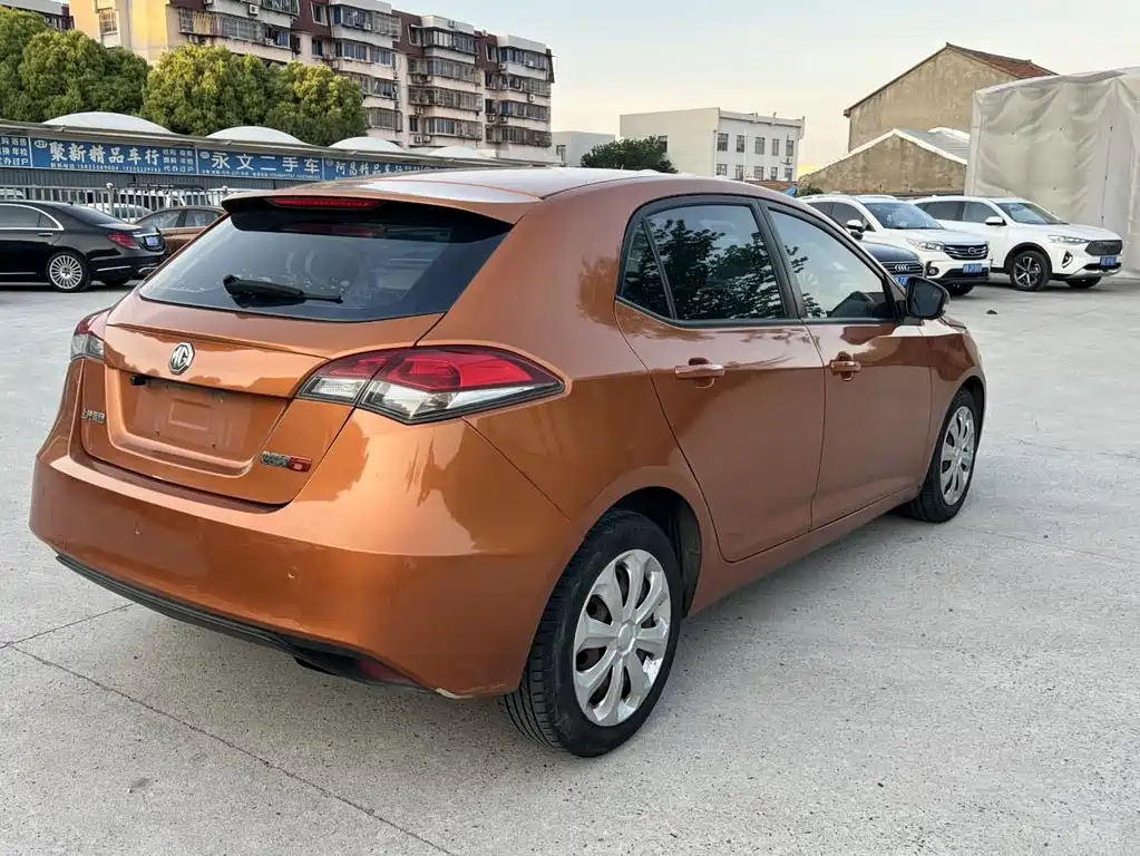 MG MG5 — миниатюра 10
