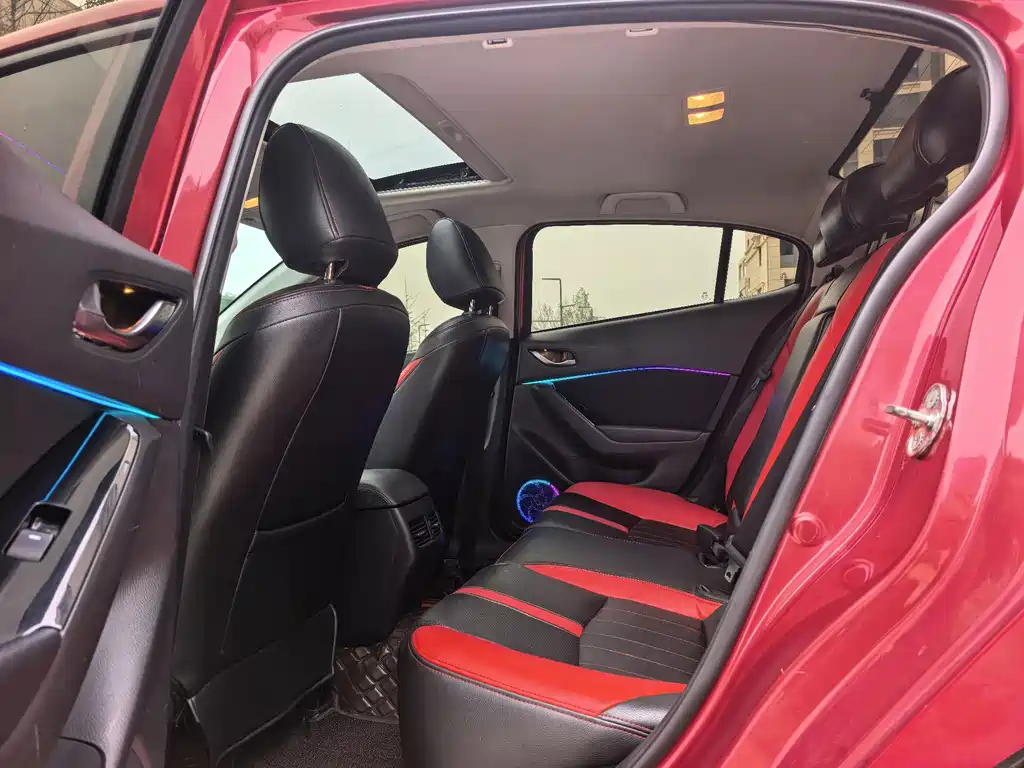Mazda 3 Axela — миниатюра 11