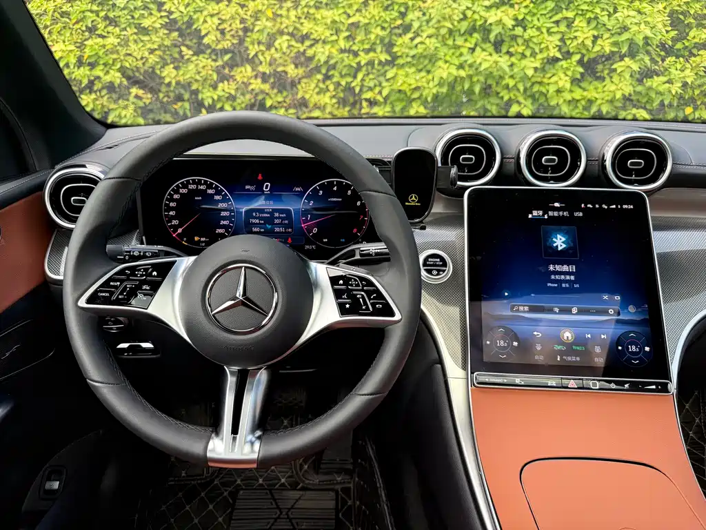 Mercedes-Benz GLC — миниатюра 7