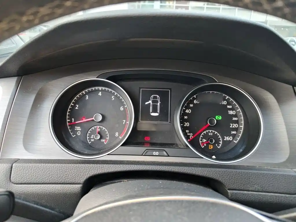Volkswagen Golf — миниатюра 4