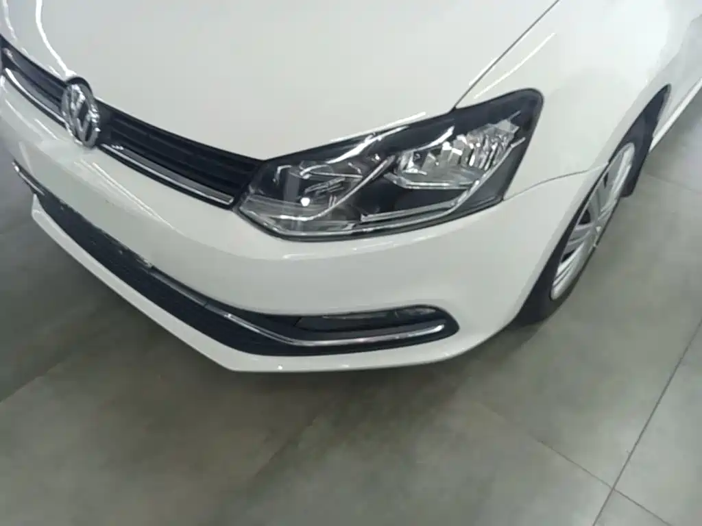 Volkswagen Polo — миниатюра 23