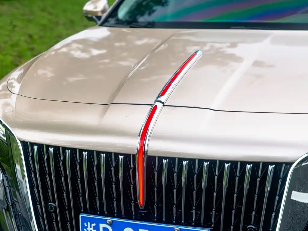 Hongqi Hongqi H5 — миниатюра 4