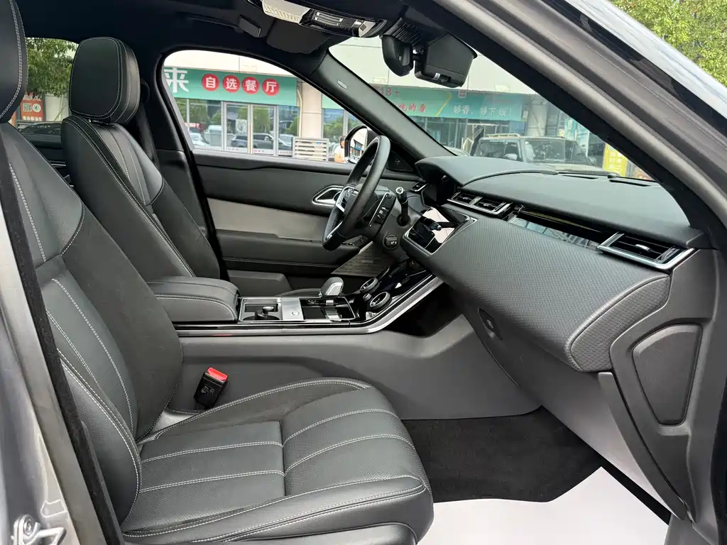 Land Rover Velar — миниатюра 11