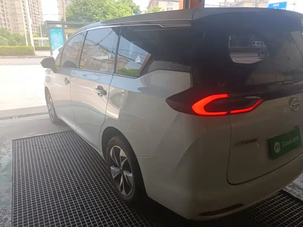 GAC Motor Trumpchi M6 — миниатюра 5
