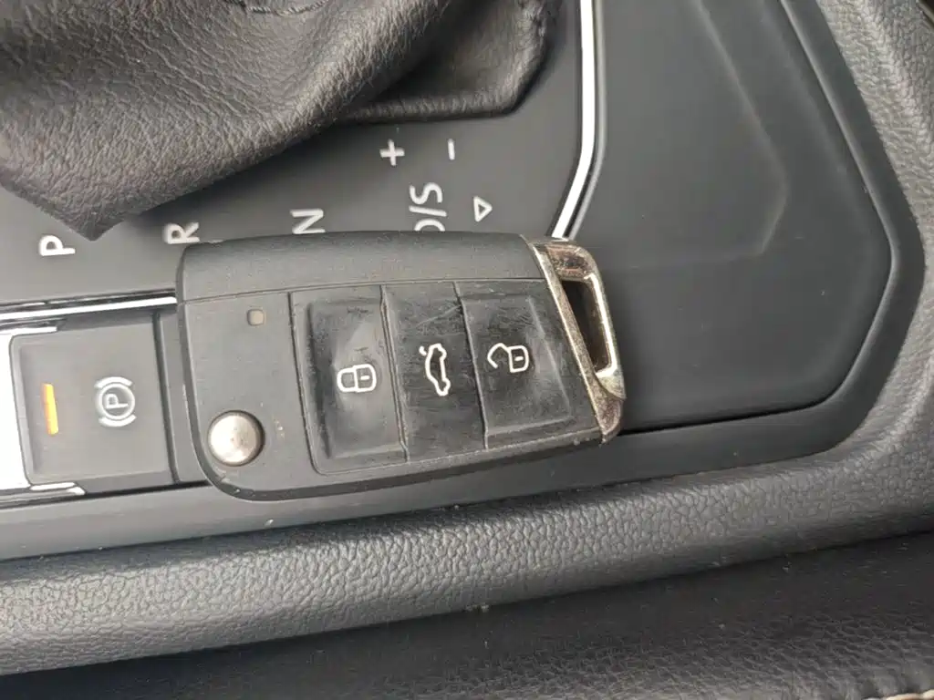 Volkswagen Tharu — миниатюра 9