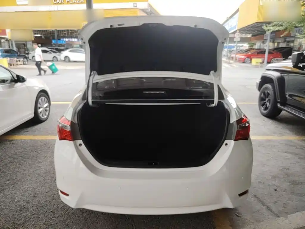 Toyota Corolla — миниатюра 19