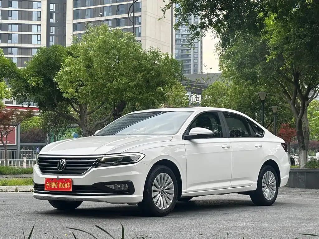 Купить Volkswagen Lavida